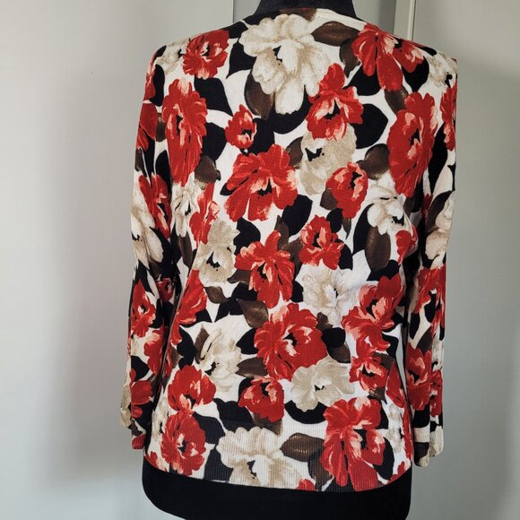 White House Black Market Red Floral Button Down Cardigan - XL - Picture 8 of 12